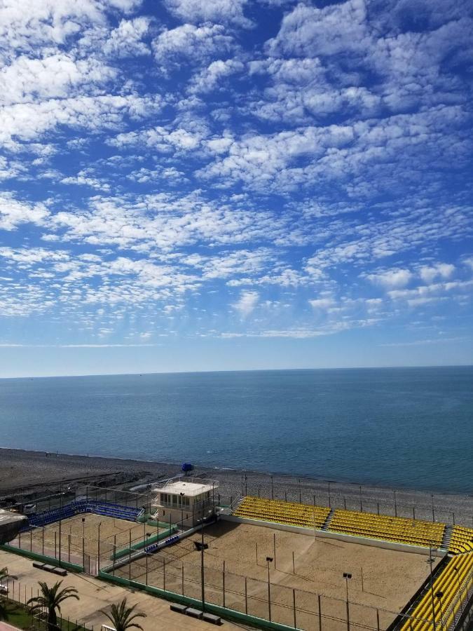 Tg Apartment Sea View Batoemi Buitenkant foto